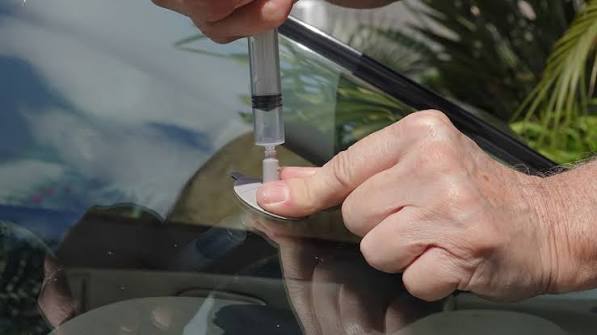 Windshield Repair Made Convenient: How AIS Windshield Experts Make Car Glass Repair Easier Windshield Repair Made Convenient: How AIS Windshield Experts Make Car Glass Repair Easier